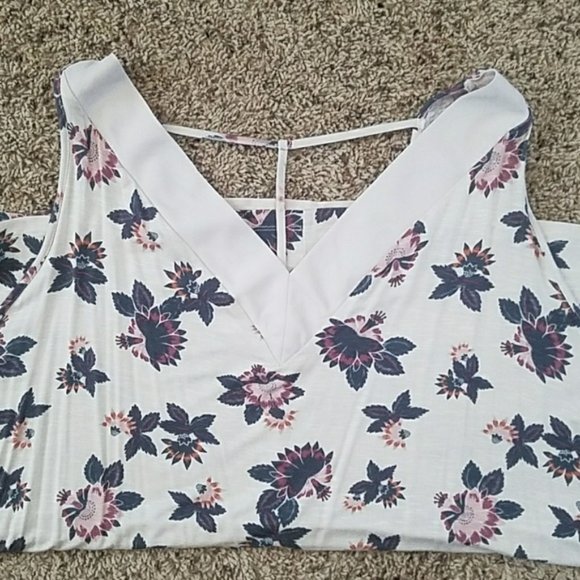 Plus - Floral Print Tank Top - Maurices - Picture 3 of 7